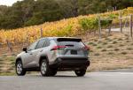 Toyota RAV4 XLE 2018 года (NA)